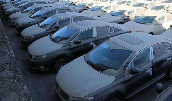 20 هزار ثبت نام برای خرید خودروی خارجی مزایده‌ای